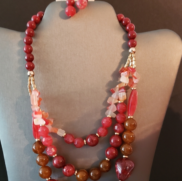 Jewelry - Picture 8 of 14